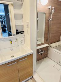 シャワー - VAMOS GYM VAMOS GYM　水とウェアが無料のレンタルジム　の設備の写真