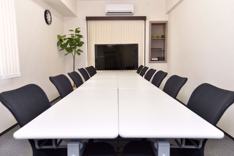 貸し会議室 - エキチカ会議室モノトーン