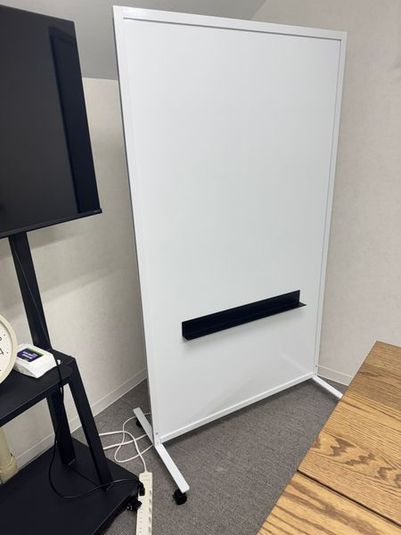 6名会議室 - クリエイティブガレージ星が丘