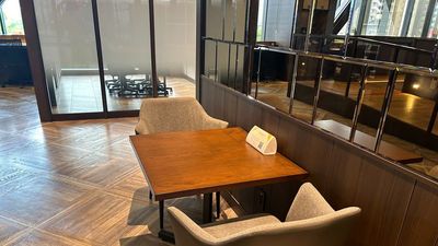 ゆったりチェアタイプのコワーキングスペース - BasisPoint 名古屋店 名古屋エリアオープンスペースの室内の写真