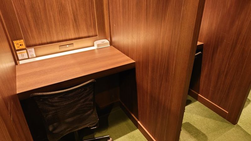 名古屋エリア1名ブース席 - BasisPoint 名古屋店