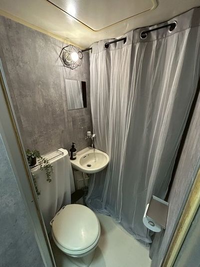 《レンタルサロンＭＡＮＮＥＲ》 - 《レンタルサロンMANNER》