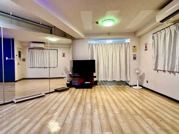 新宿ミネルバビル 東新宿歌舞伎町のだんだだん【3F】Dance the Danceの室内の写真