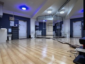 24時間声出し大音量OK🤩レンタルスタジオ😊ダンスレッスン✨カラオケ練習😊《10分間おまけ付》 - 新宿ミネルバビル
