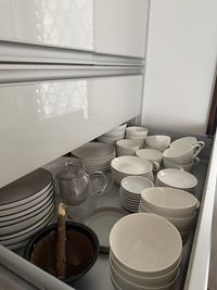 食器類はひと通り揃っています。 - LIVRE 京都市左京区のレンタルスペース　レンタルサロンの室内の写真