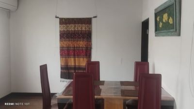 ギャラリー雪月花ゆづか　 一軒屋2階洋室10畳　スポットライト･ピクチャーレール有　の室内の写真