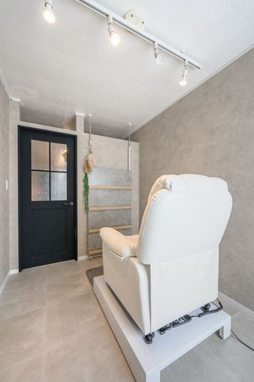 Salon Aina 北千住店 3F 個室②の室内の写真