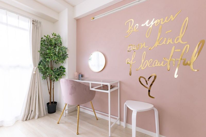 完全個室プライベートサロン - レンタルサロンemillu新大阪店