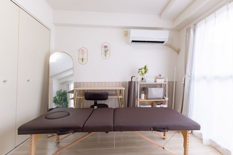 完全個室プライベートサロン - レンタルサロンemillu新大阪店