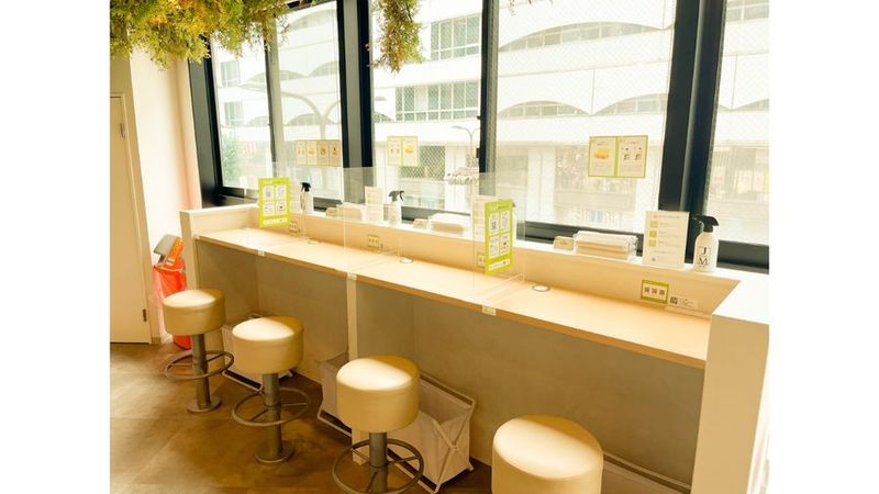 FEEEP池袋東口店｜定員 1名カウンター席｜席番号3(C) - FEEEP池袋東口店