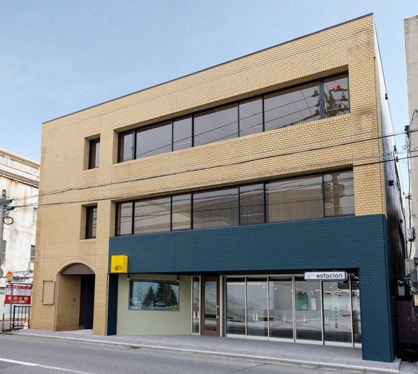 コワーキングスペース＆カフェ　エスタシオン - コワーキングスペース＆カフェ　エスタシオン