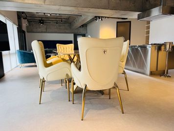 Luxury Sweet5F パーティや記念日は特別なSweetで！豪華魅惑のLuxury空間の室内の写真