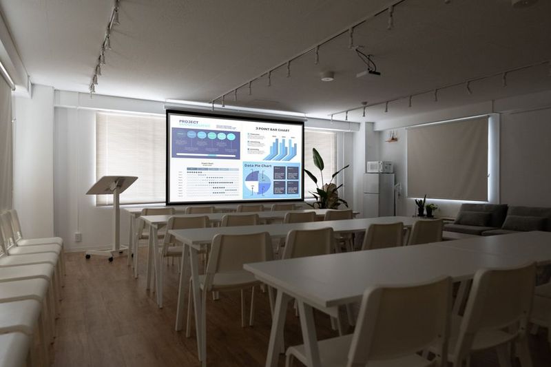 ひろこばぁちゃんのスペース名古屋店 - ひろこばぁちゃんのスペース名古屋店