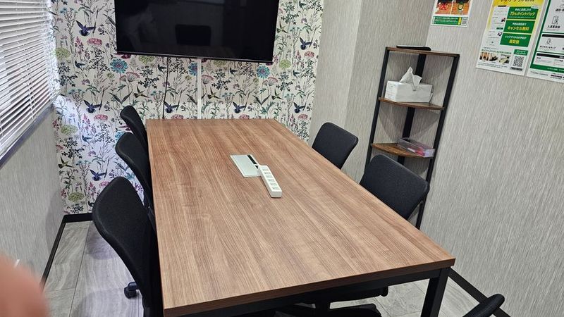 6名会議室（RoomB） - いいオフィス新橋