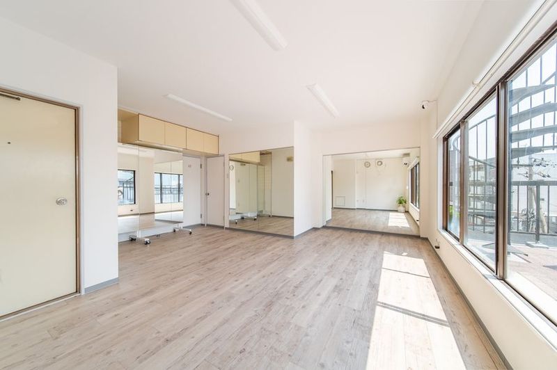 京阪樟葉駅近🚶ダンス＆ヨガスタジオCoCoRoSmile枚方店 - レンタルスタジオCoCoRoSmile枚方店