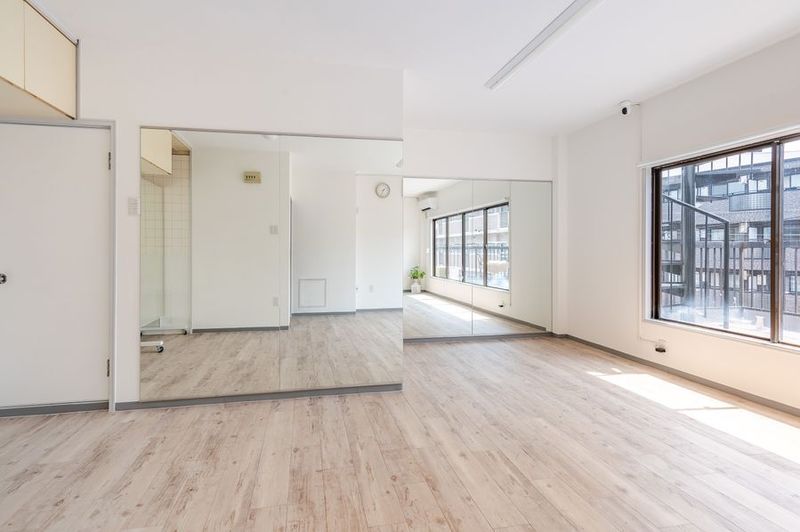 京阪樟葉駅近🚶ダンス＆ヨガスタジオCoCoRoSmile枚方店 - レンタルスタジオCoCoRoSmile枚方店