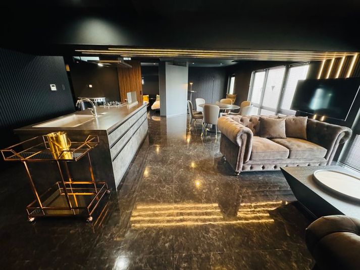 パーティや記念日は特別なSweetで！豪華魅惑のLuxury空間 - Luxury Sweet 6F
