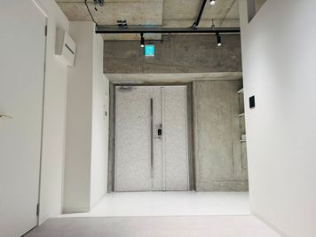 Luxury Sweet5F パーティや記念日は特別なSweetで！豪華魅惑のLuxury空間の入口の写真