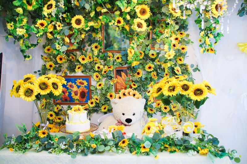 ひまわり仕様7月6日～8月30日まで - Mspace 西池袋店 ドレスが着れる撮影用レンタルスペース/要町駅徒歩4分の室内の写真