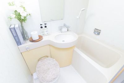 お手洗いも清潔感を重視 - Lulu(ルル)名駅 【公式】Lulu(ルル)名駅💚名駅徒歩5分、デザイナー装飾✨の室内の写真