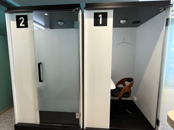 【¥980/1h、仙川駅2分】個室ブース１（One-Bo1.2） フリードリンク付き - Share Nest 仙川