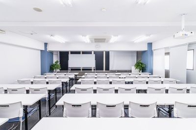 【池袋駅西口出口目の前！定員54名】プロジェクター・ホワイトボード・マイク・WiFi全て無料！ふれあい貸し会議室 池袋No148 - ふれあい貸し会議室 池袋山の手