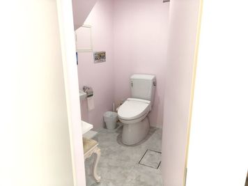ひろびろトイレ - CAFE SWEETの室内の写真