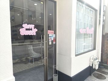 CAFE SWEETの入口の写真