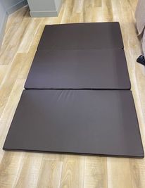 マッサージマット
長さ200cm×幅120cm×厚み5cm - ルーチェ北新地 御堂筋店 レンタルサロン  ルーチェ北新地 御堂筋店の設備の写真
