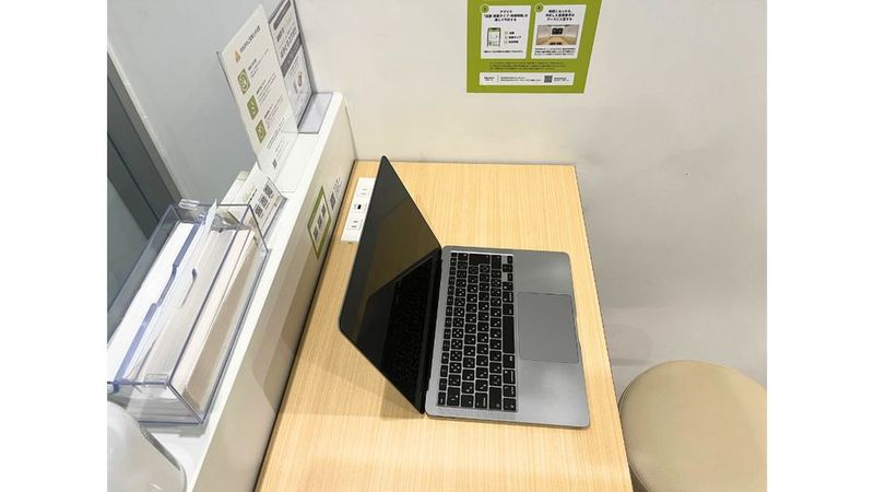 	FEEEP新宿西口店｜定員 1名カウンター席｜席番号1(C) - FEEEP新宿西口店