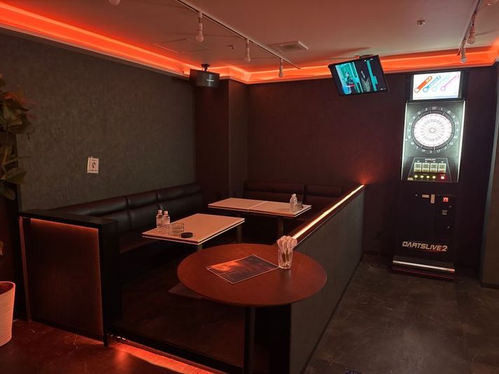 カラオケ付きパーティルーム - BARエルフ