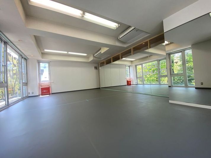 レンタルスタジオ - ダンスポルトレーヴ