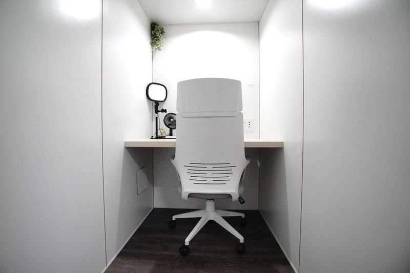 ビズボ新宿三丁目駅前2nd No.4 - 【ビズボ新宿三丁目駅前2nd】