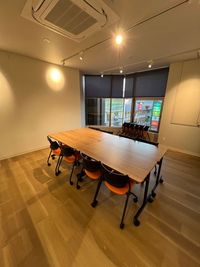 会議室（予約対象） - Share Nest 仙川 会議室（多目的室）の室内の写真