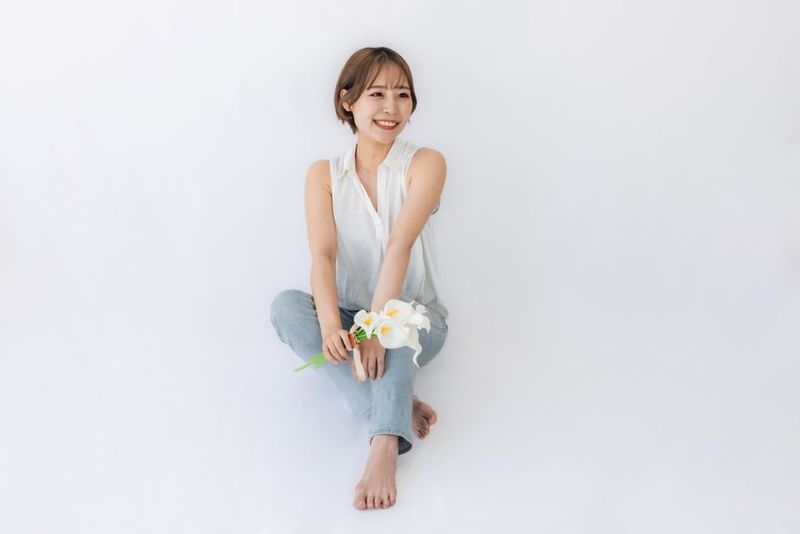 撮影スタジオMonosLens 神戸元町店 - 生田電設会館