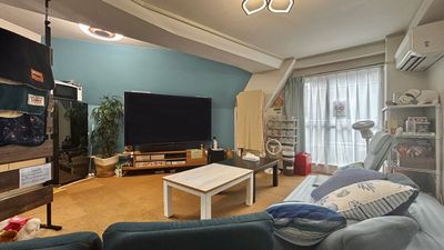 音量声量24時間制限なし😆大画面75型テレビ🤩ボードゲーム😊オプション料金なし😊監視カメラなし😍東新宿駅徒歩５分 - 新宿ミネルバビル