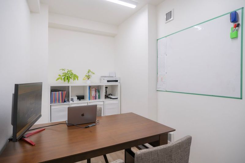 自習×コワーキング×カフェ気分✨ - SEIKA STUDY CAFE