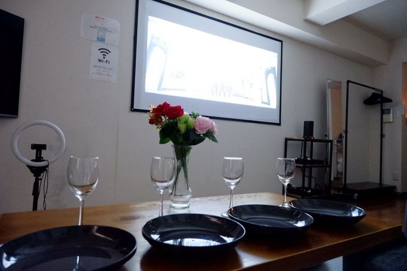 シネマ＆ゲームレンタルスペース THE ROOM栄 - 栄シネマ＆ゲームスペース