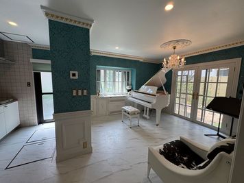 駅チカ　庭・グランドピアノ付きスペース - ウィスタリア東新宿