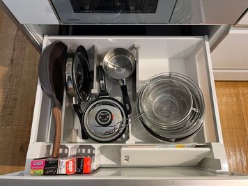 仲野ビル レンタルスペース キッチン付きレンタルスタジオOliveの室内の写真