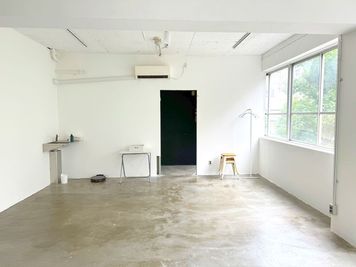 にちよう写真館（南森町）の室内の写真