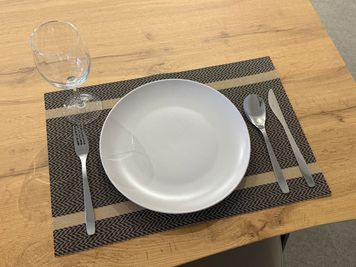 751_LOUNGE関内 レンタルスペースの室内の写真