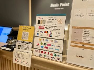現金含め多種多様な決済が可能となっております。 - BasisPoint 吉祥寺マルイ店 吉祥寺エリア4名BOX席の入口の写真