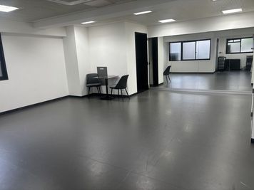 【new open!!】大きい鏡のあるダンス・ヨガスタジオ/駐車場完備/撮影可 - private gym &H