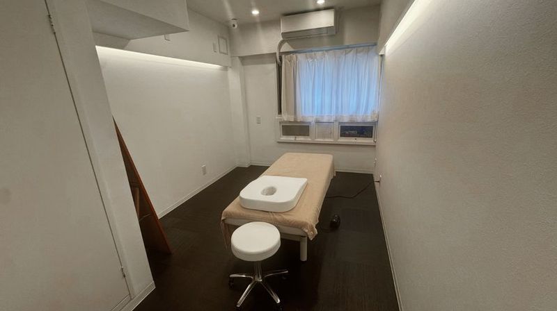 【港区・赤坂】 溜池山王3分レンタルサロン東風6階605号室 - 赤坂・溜池山王の貸スペース