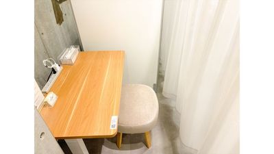 FEEEP 学芸大学駅東口店 FEEEP学芸大学東口店｜定員 1名カウンター席｜席番号12Cの室内の写真