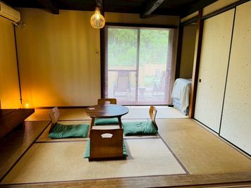 四季の庵の室内の写真