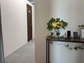 巣鴨レンタルオフィス 巣鴨レンタル会議室の入口の写真