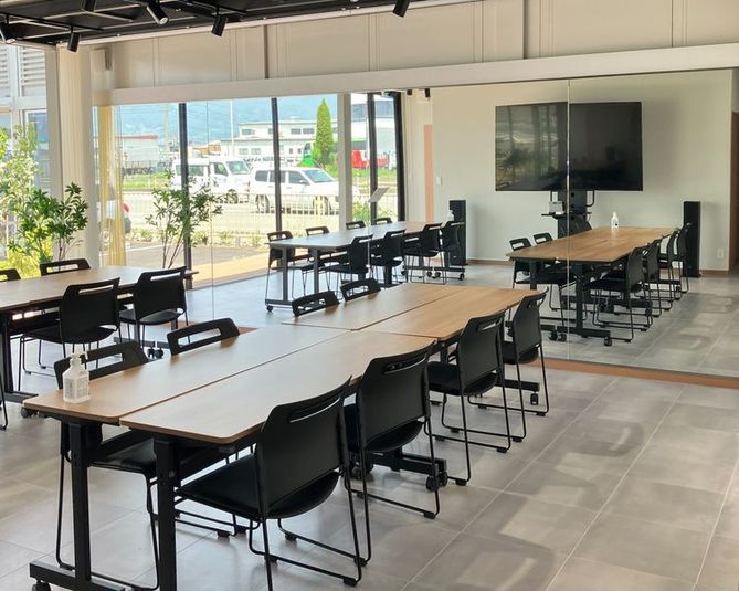 Community - U-SPACE　長野店