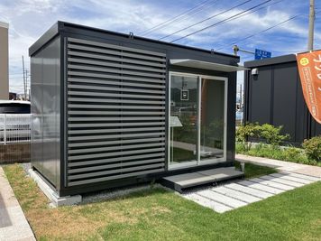 お部屋の外観はこちらです！※始めに別棟の受付までお越しください
 - U-SPACE 長野店 Workの外観の写真